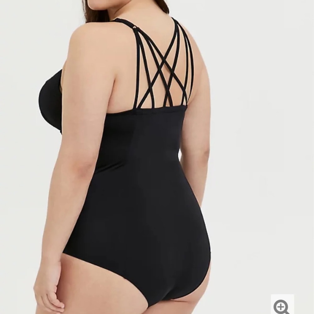 Torrid Lattice Back One Piece Swimsuit 3D/DD - Picture 4 of 4